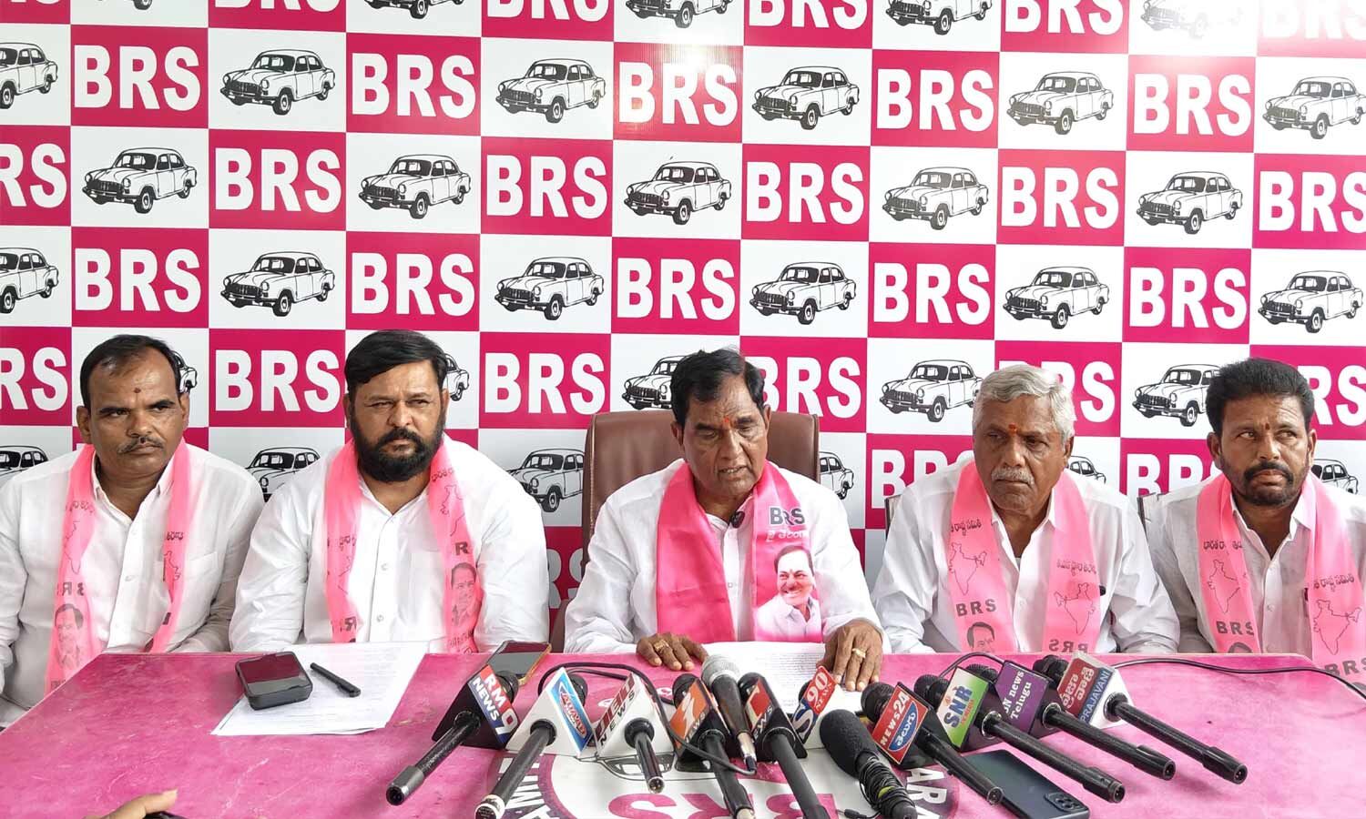 Anjaiah Yadav Demands Congress Fulfill Telangana Tribal Election Promises