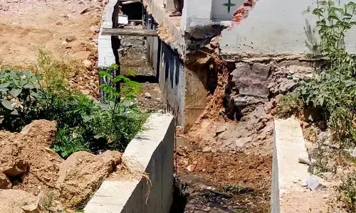Delayed road works leave Wanaparthy residents in distress