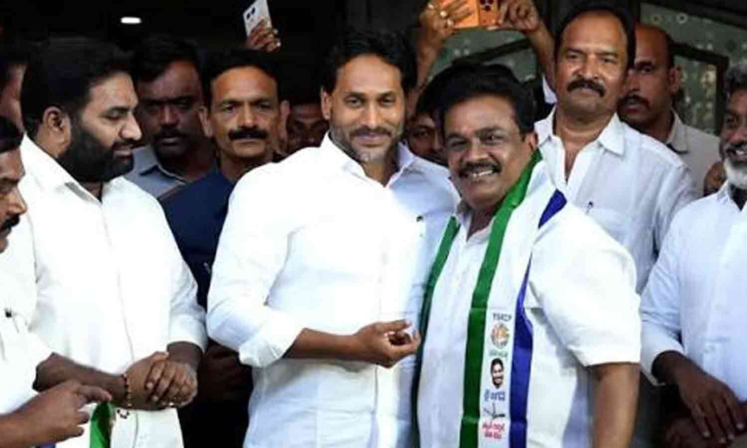 YSRCP Suspends Repalle Leader Mopidevi Srinivasa Rao