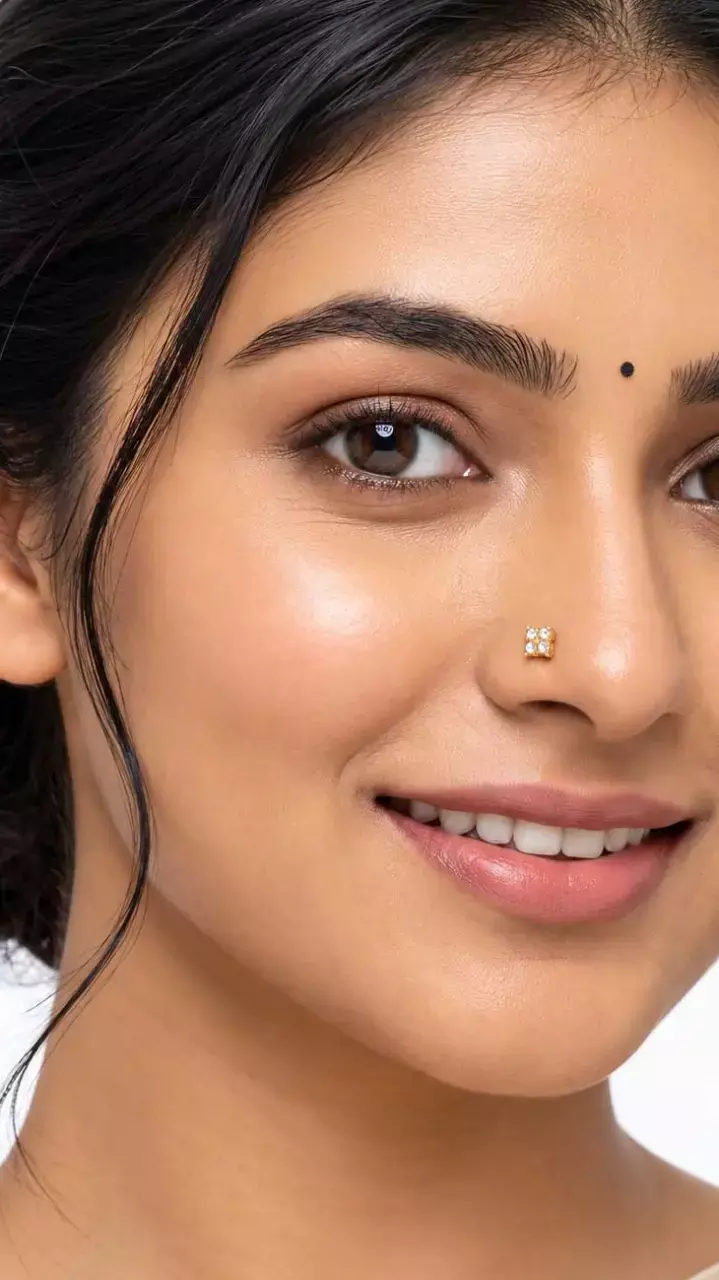 Tamil Nadu Designs - Mookuthi /Nose Pins Tamil Nadu Designs - Mookuthi /Nose Pins