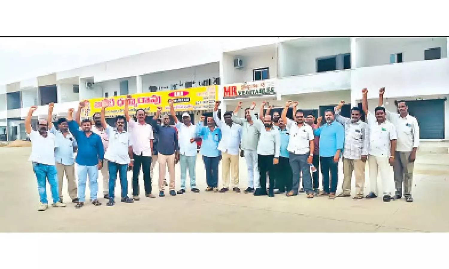 Representatives of the Sri Durga Malleswara Wholesale Merchants Association staging a protest at the market in Nunna near Vijayawada on Thursday Representatives of the Sri Durga Malleswara Wholesale Merchants Association staging a protest at the market in Nunna near Vijayawada on Thursday