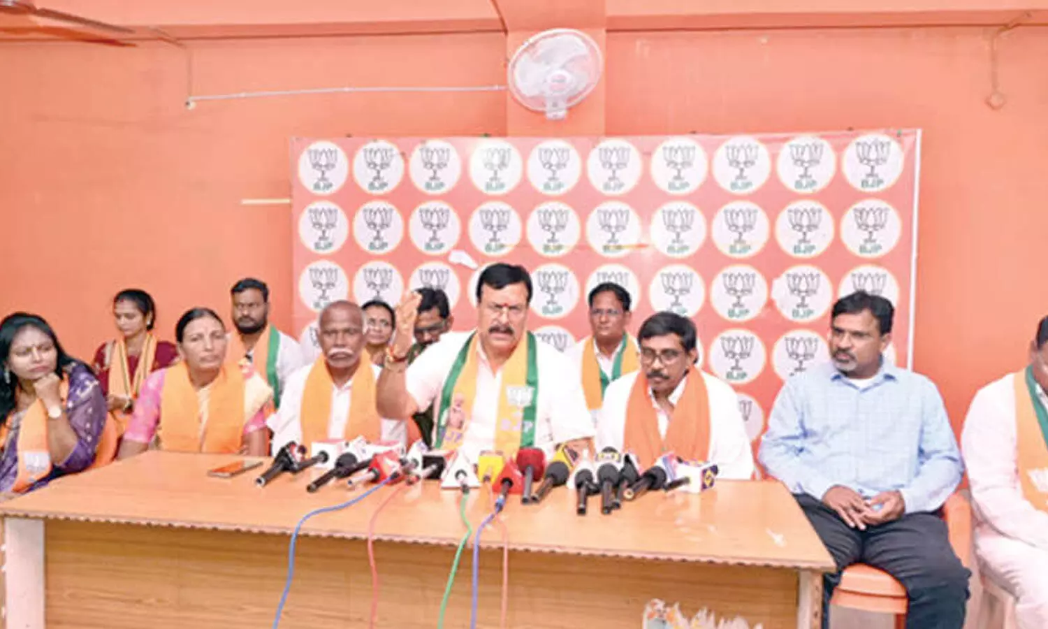 Seva Sankalp Abhiyan to mark Modi’s 25 years in public life: Ponguleti Seva Sankalp Abhiyan to mark Modi’s 25 years in public life: Ponguleti