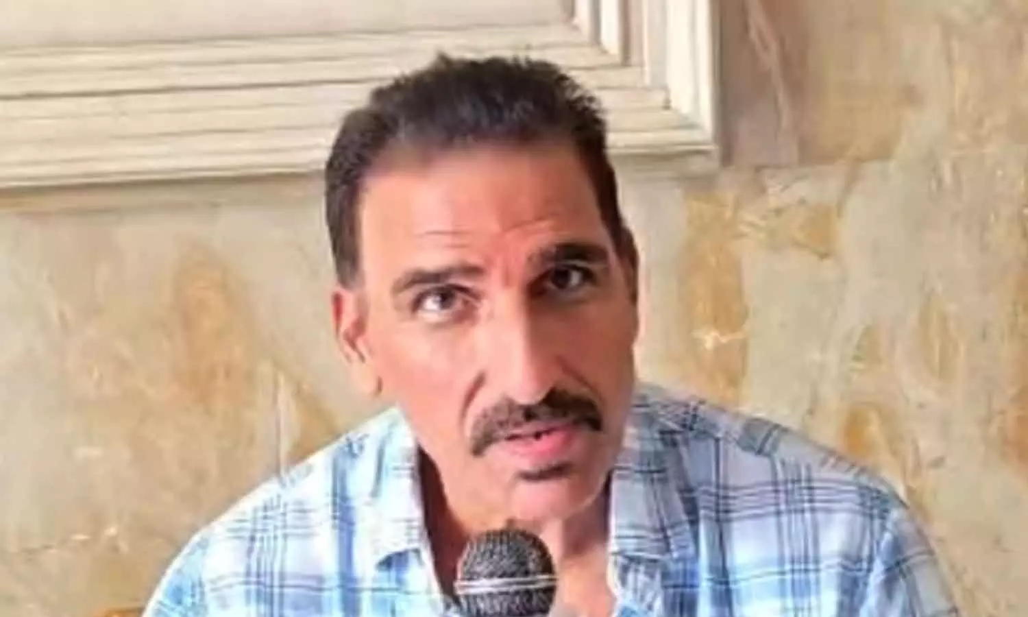 Actor Mukesh Rishi Actor Mukesh Rishi