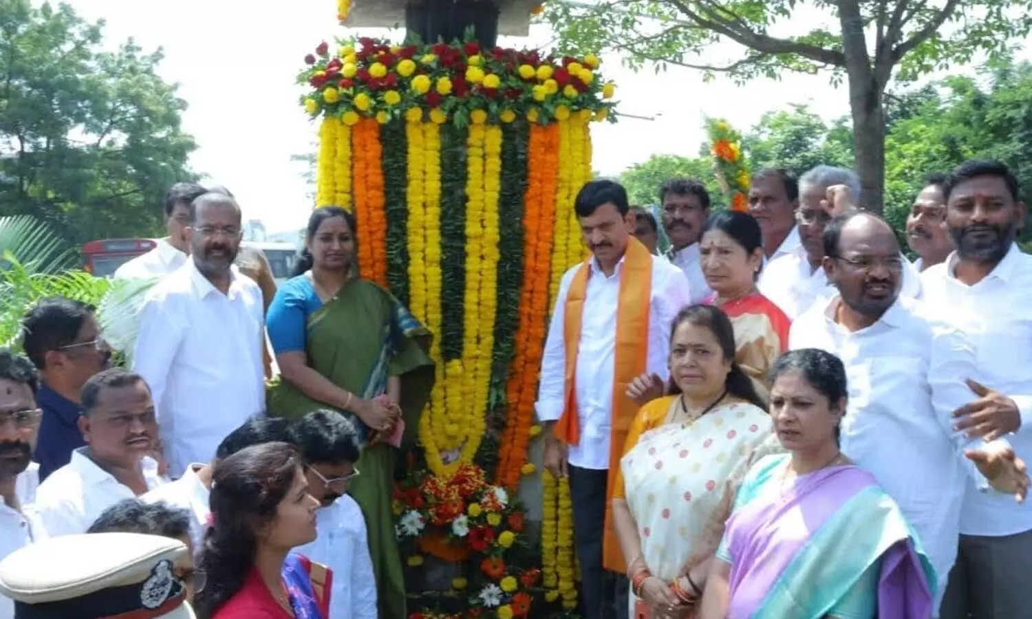Ponguleti outlines plans to transform Warangal into Hyderabad-like city Ponguleti outlines plans to transform Warangal into Hyderabad-like city