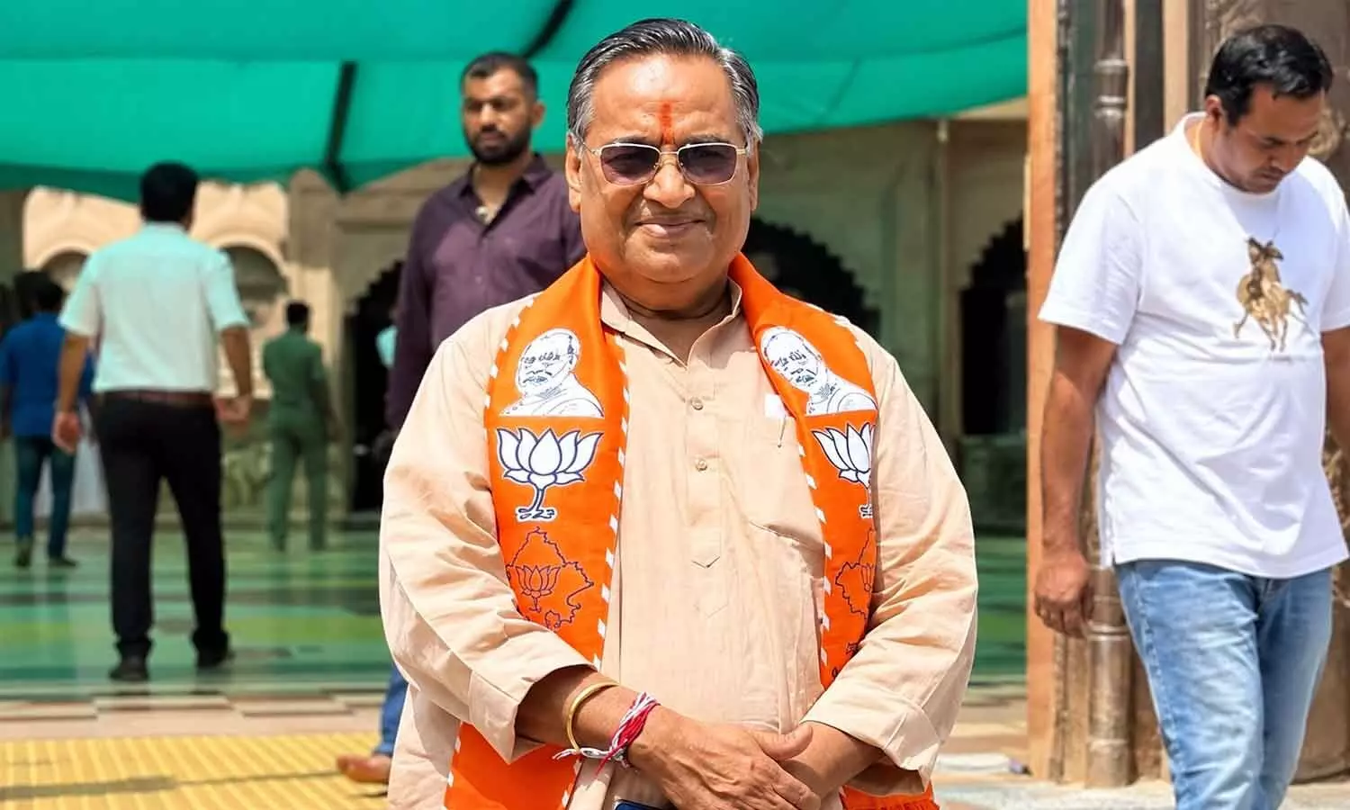 Jodhpur poll: BJP names Mehta; Cong fields Solanki Jodhpur poll: BJP names Mehta; Cong fields Solanki