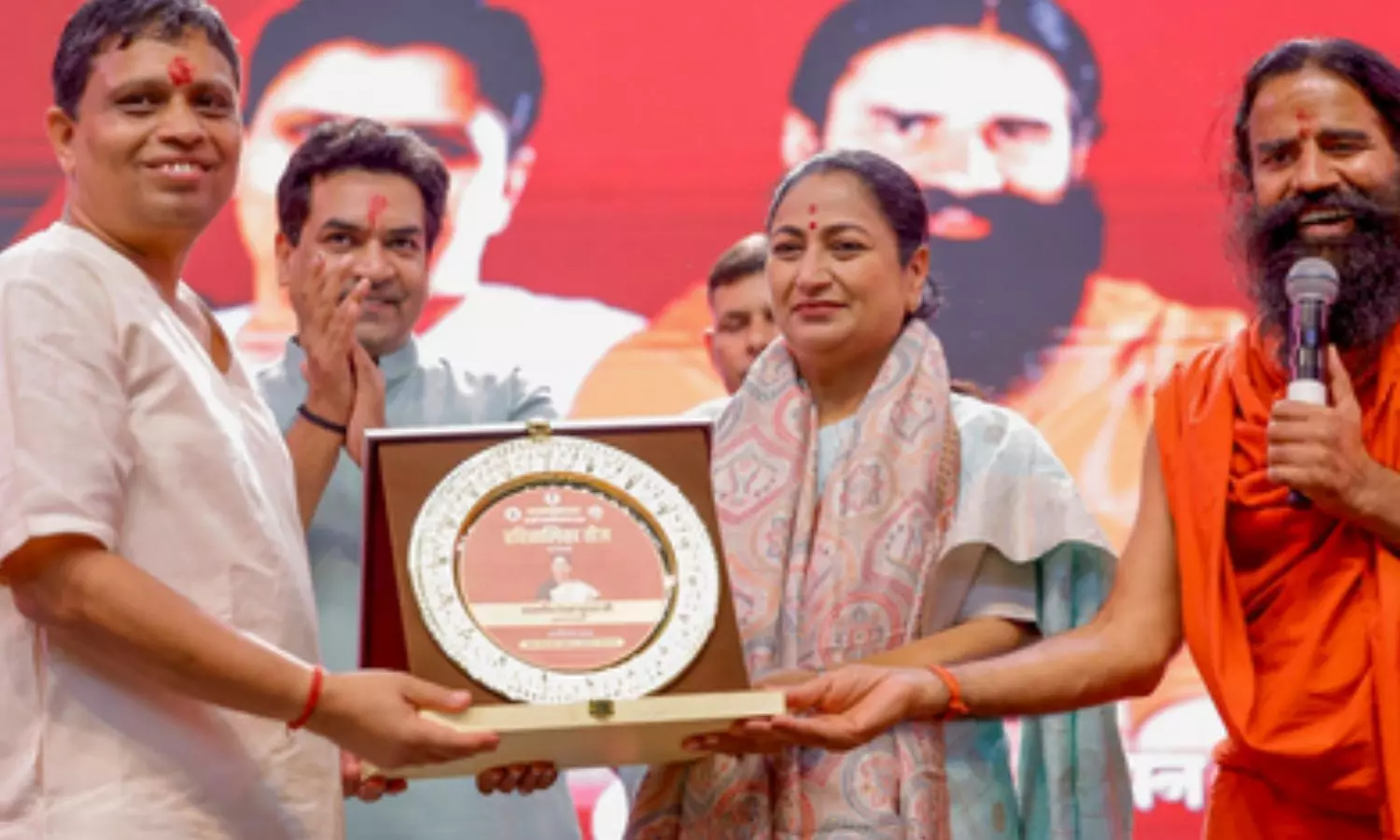Delhi Chief Minister Rekha Gupta participated in the Haritalika Teej Mahotsav 2026 Delhi Chief Minister Rekha Gupta participated in the Haritalika Teej Mahotsav 2026