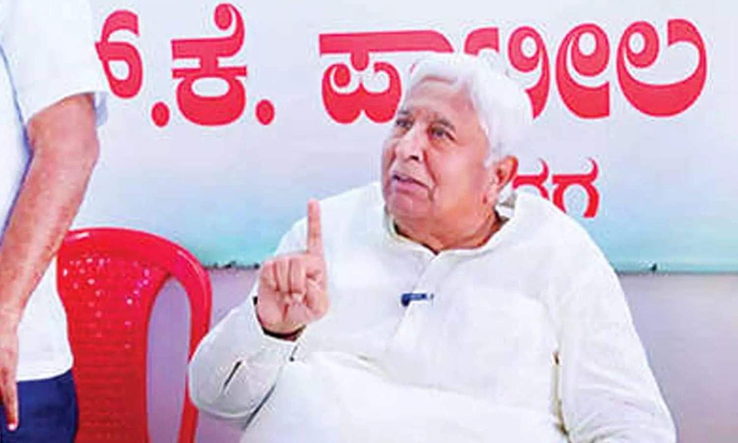 Patil threatens resignation if Gadag not declared drought-hit Patil threatens resignation if Gadag not declared drought-hit