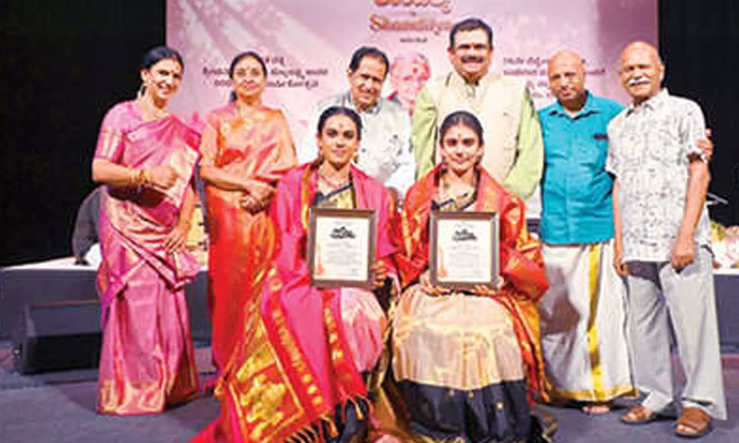 Aishwarya, Saundarya conferred ‘Swara Lakshmi’ titles Aishwarya, Saundarya conferred ‘Swara Lakshmi’ titles
