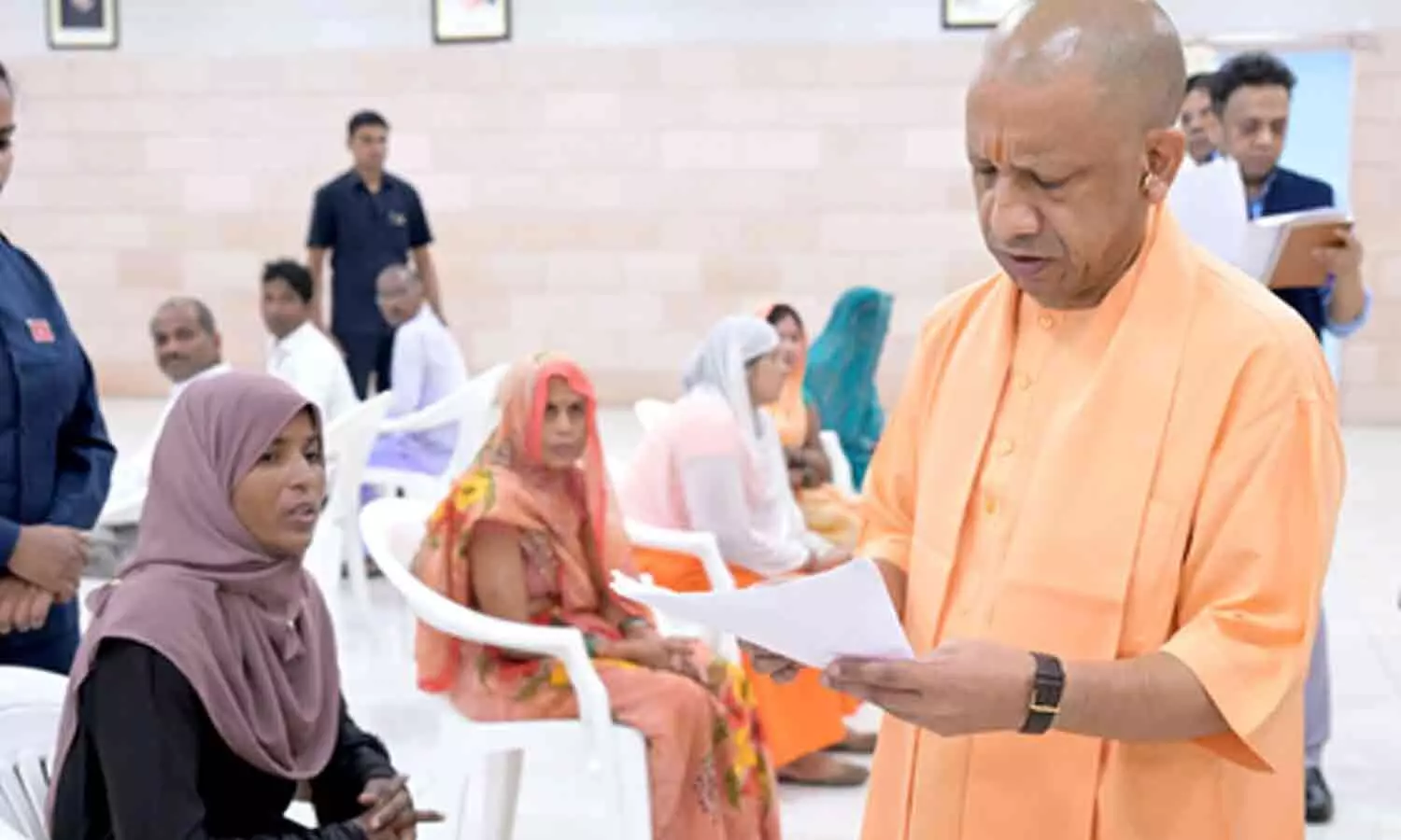 UP CM Yogi holds Janta Darshan, instructs officials for prompt action on peoples problems UP CM Yogi holds Janta Darshan, instructs officials for prompt action on peoples problems