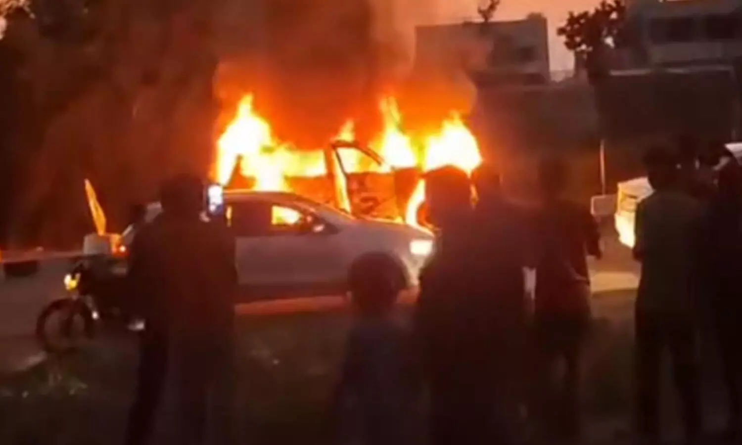 One killed, 11 injured as speeding SUV hits pilgrims in Gujarats Himmatnagar One killed, 11 injured as speeding SUV hits pilgrims in Gujarats Himmatnagar