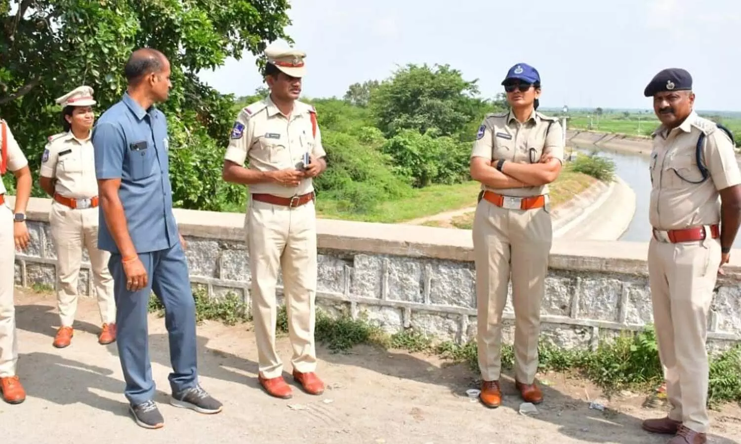 Exercise restraint: SP to farmers Exercise restraint: SP to farmers