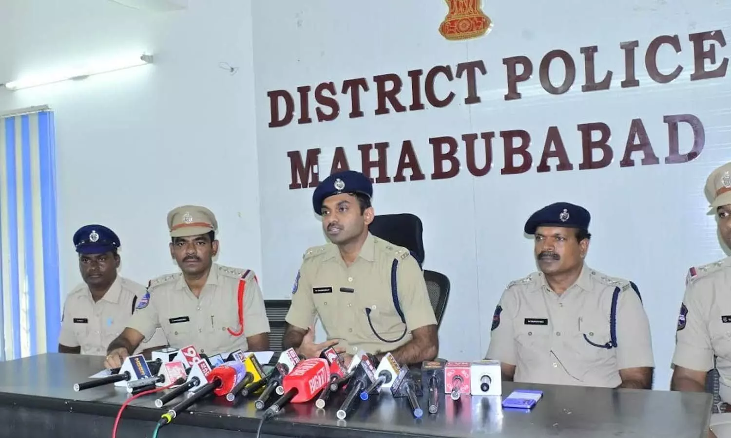 Two held for ‘digital arrest’ extortion from gold traders Two held for ‘digital arrest’ extortion from gold traders