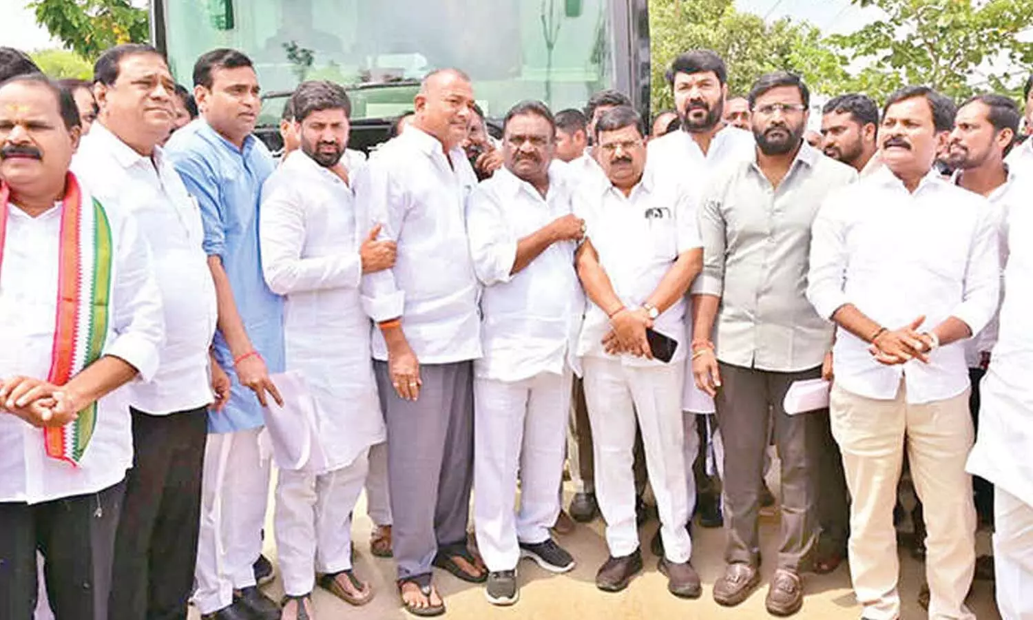 Say no tolerance for misappropriation of public funds or encroachment of poor people’s land Say no tolerance for misappropriation of public funds or encroachment of poor people’s land