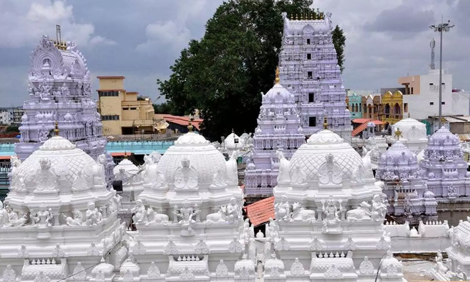 Digital kiosks offer hassle-free services at Vemulawada temple Digital kiosks offer hassle-free services at Vemulawada temple