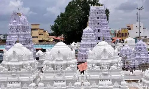 Digital kiosks offer hassle-free services at Vemulawada temple