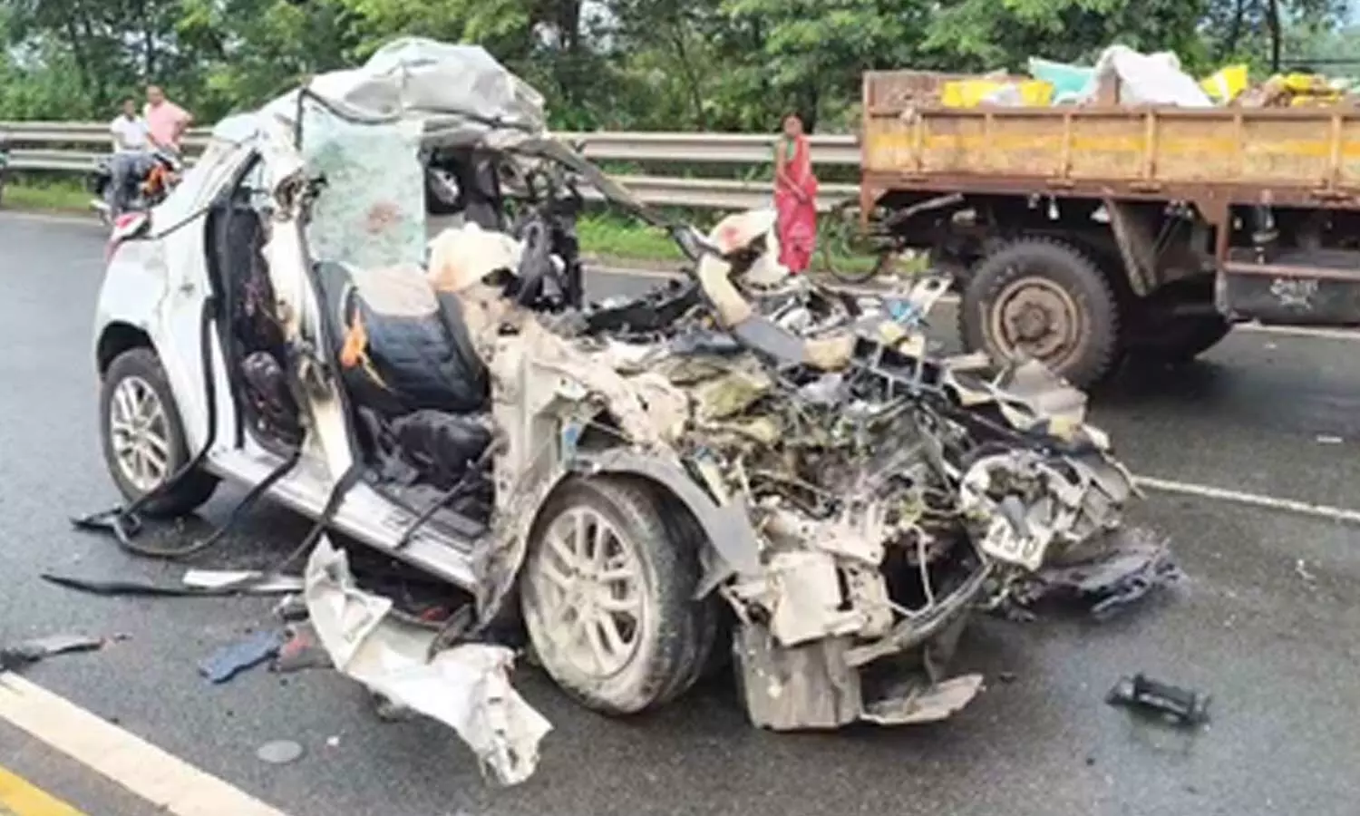 Jharkhand Minister Deepika Pandeys daughter among 4 killed in road accident in Jamshedpur Jharkhand Minister Deepika Pandeys daughter among 4 killed in road accident in Jamshedpur