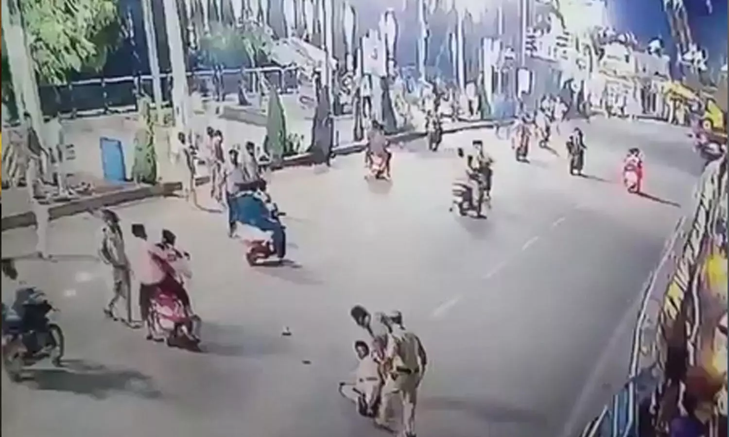 Cop on Ganesh immersion duty dies in hit-and-run case in Hyderabad Cop on Ganesh immersion duty dies in hit-and-run case in Hyderabad