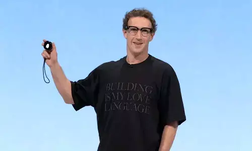 Zuckerberg launches camera-free glasses, adds Muse AI to a keychain Zuckerberg launches camera-free glasses, adds Muse AI to a keychain