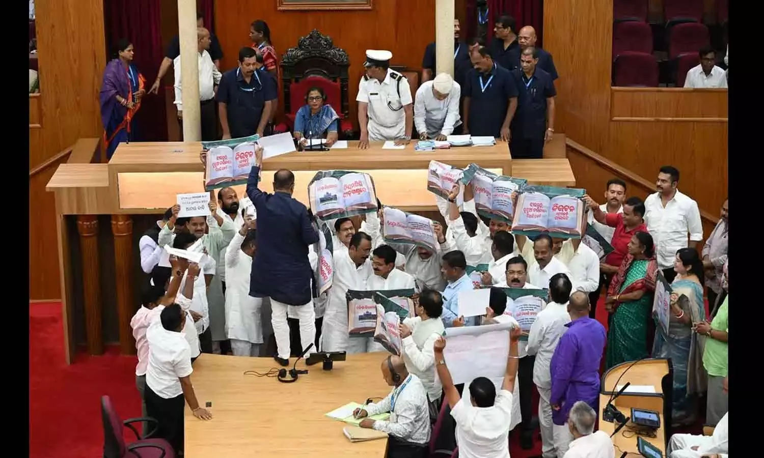 Opposition demands repeal of MMDR Act Opposition demands repeal of MMDR Act