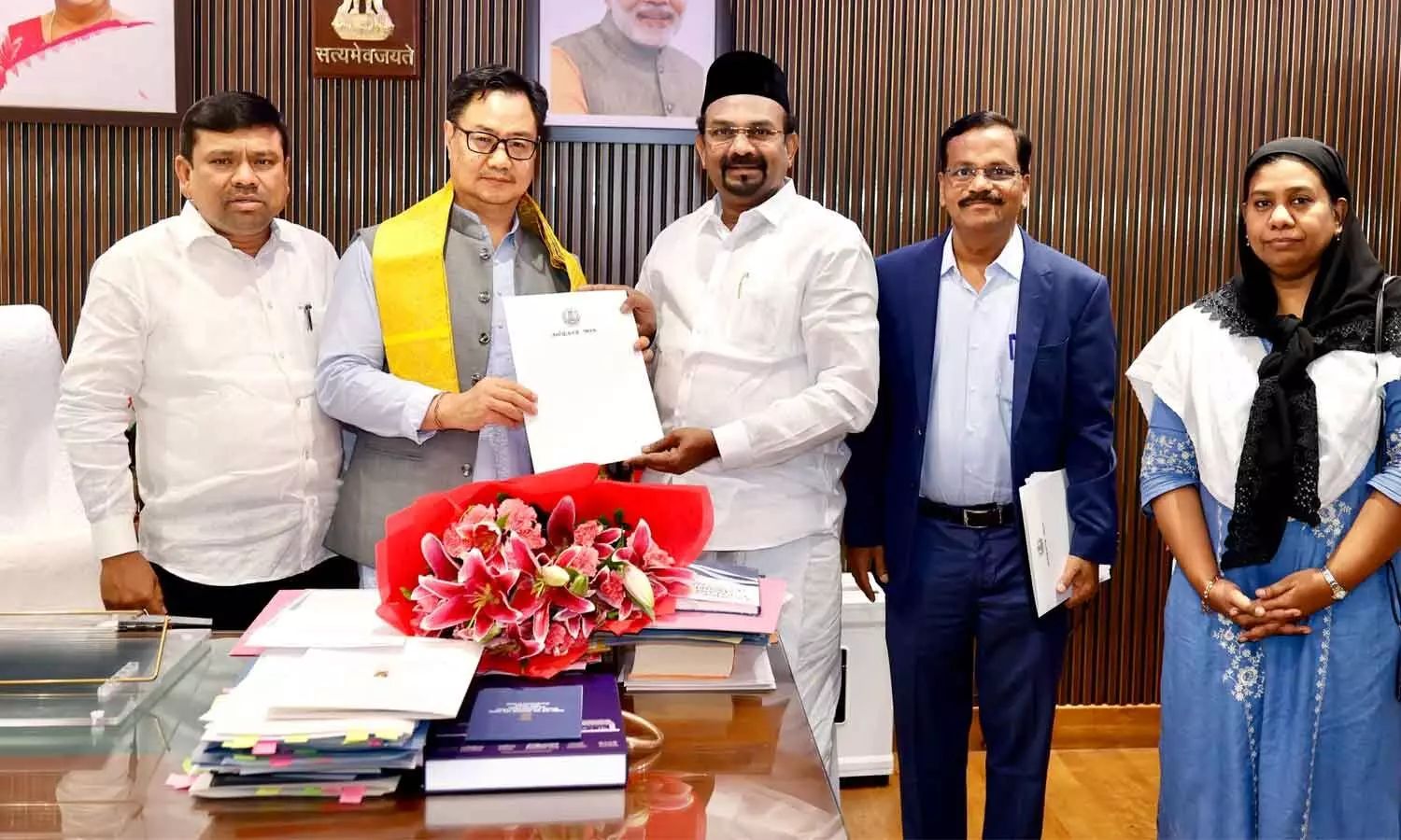 Kiren Rijiju meets TN MP, Minister on minority welfare Kiren Rijiju meets TN MP, Minister on minority welfare