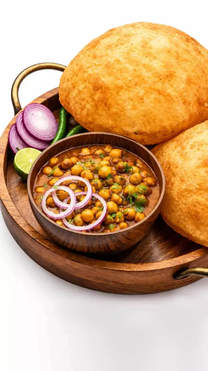 Chole Bhature – A North Indian Delight Chole Bhature – A North Indian Delight