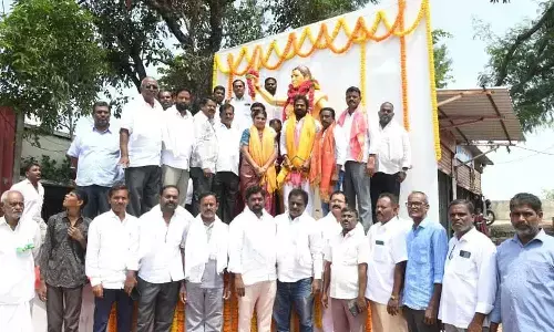 Chakali Ilamma statue unveiled in Palakonda