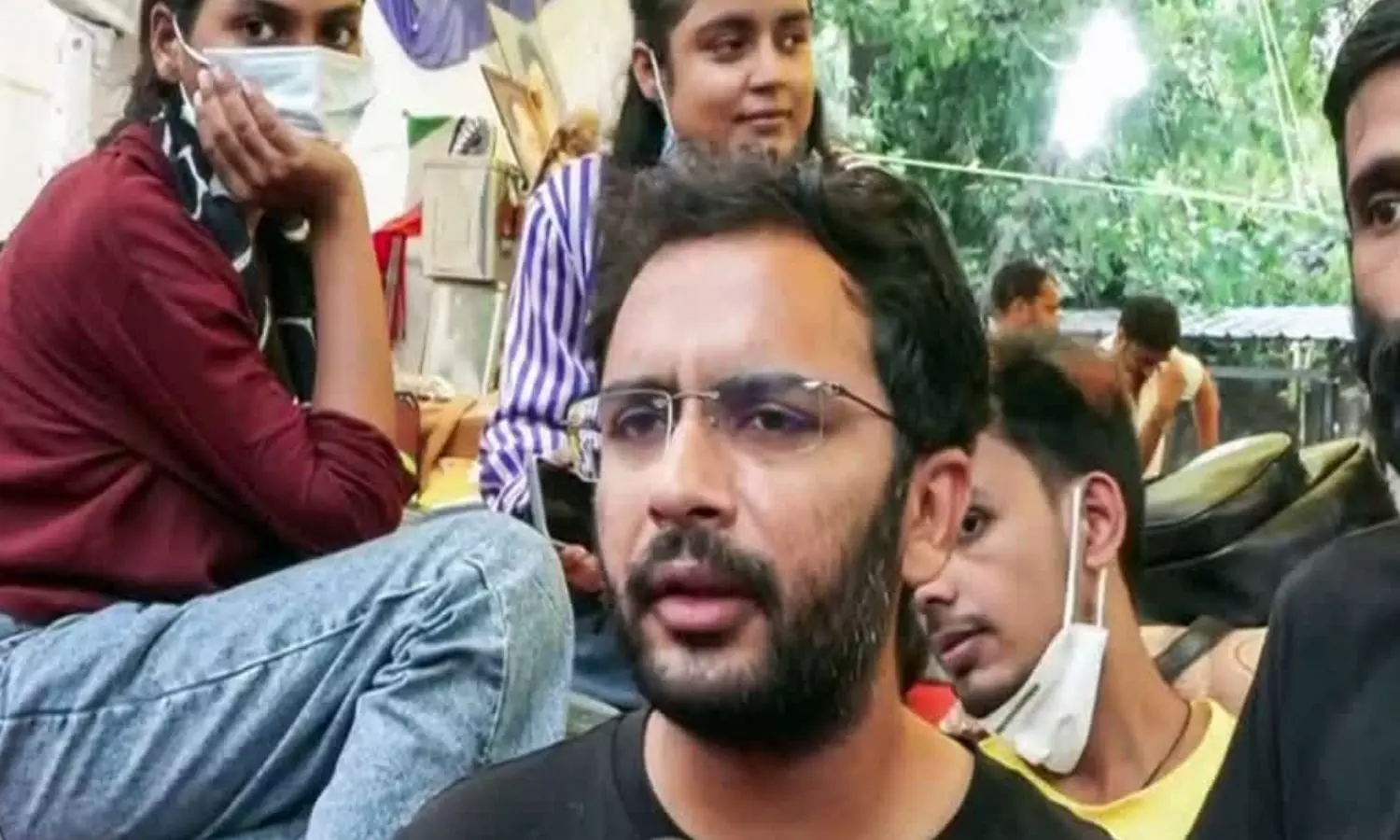 Several leaders and volunteers of the Cockroach Janta Party (CJP), including co-convenor Ashutosh Ranka Several leaders and volunteers of the Cockroach Janta Party (CJP), including co-convenor Ashutosh Ranka