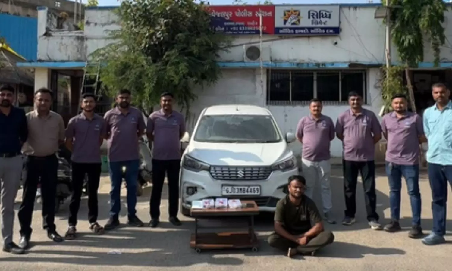 Local Crime Branch (LCB) of Ahmedabad Police’s Zone-7 unit seized 339 grams of mephedrone (MD) Local Crime Branch (LCB) of Ahmedabad Police’s Zone-7 unit seized 339 grams of mephedrone (MD)