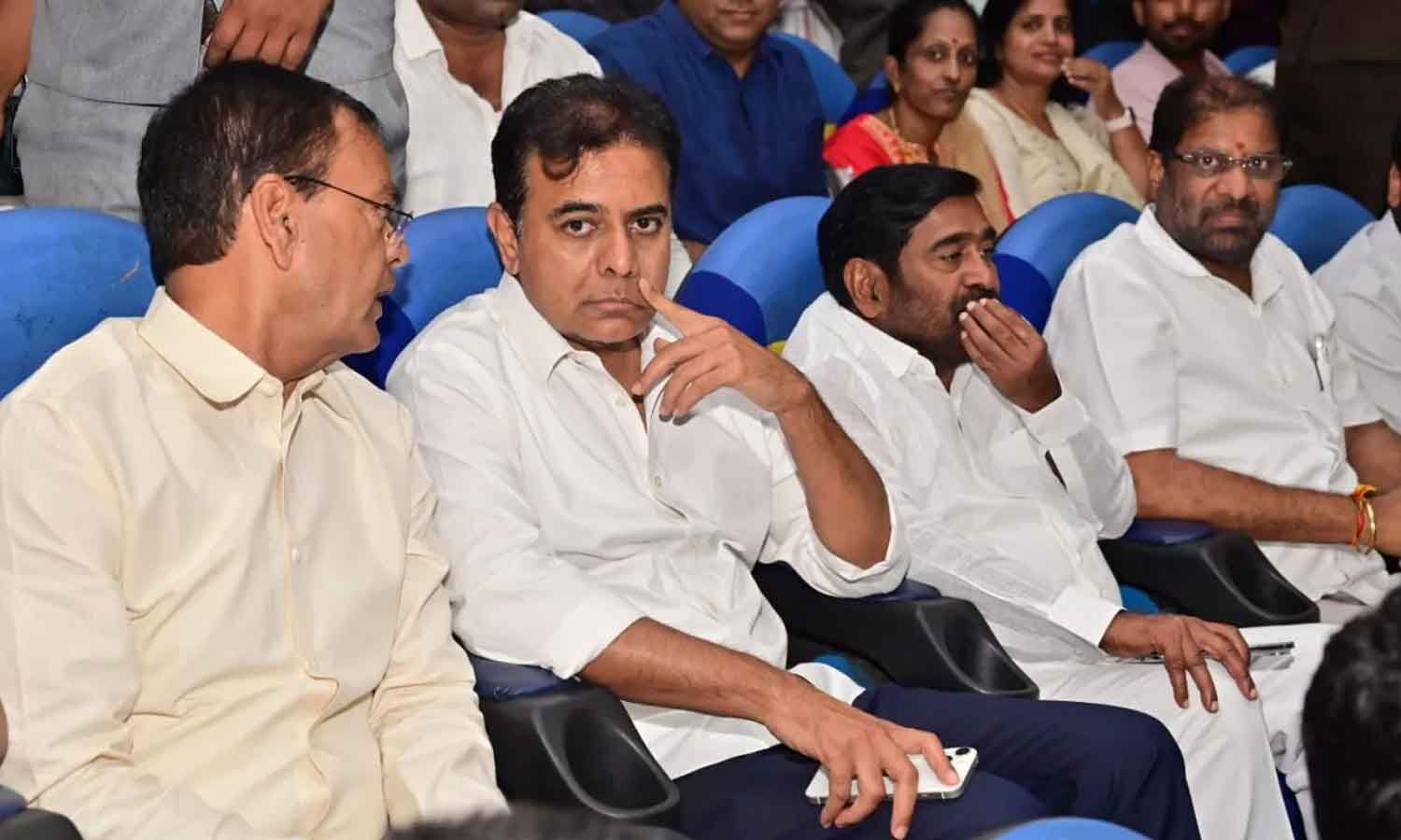 KTR Praises The Paradise for Highlighting Telangana Culture