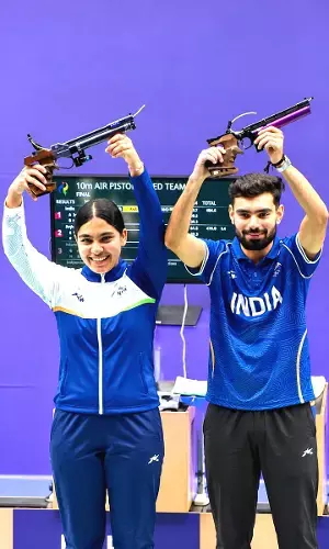 Meet Kamaljeet & Suruchi Singh Who Won 10m Air Pistol Mixed Team