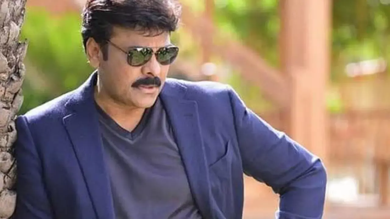 Tollywood’s iconic actor Megastar Chiranjeevi is all busy with Bobby Kolli’s Kaka movie