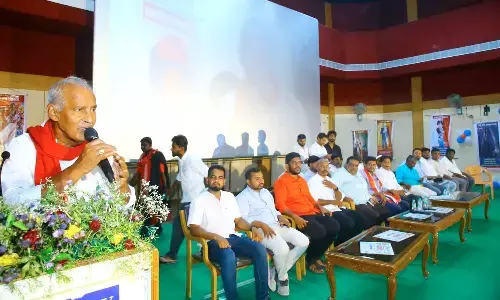CPI State Secretary Kunamaneni Sambasiva Rao Addresses AISF Anniversary Meeting at Kakatiya University