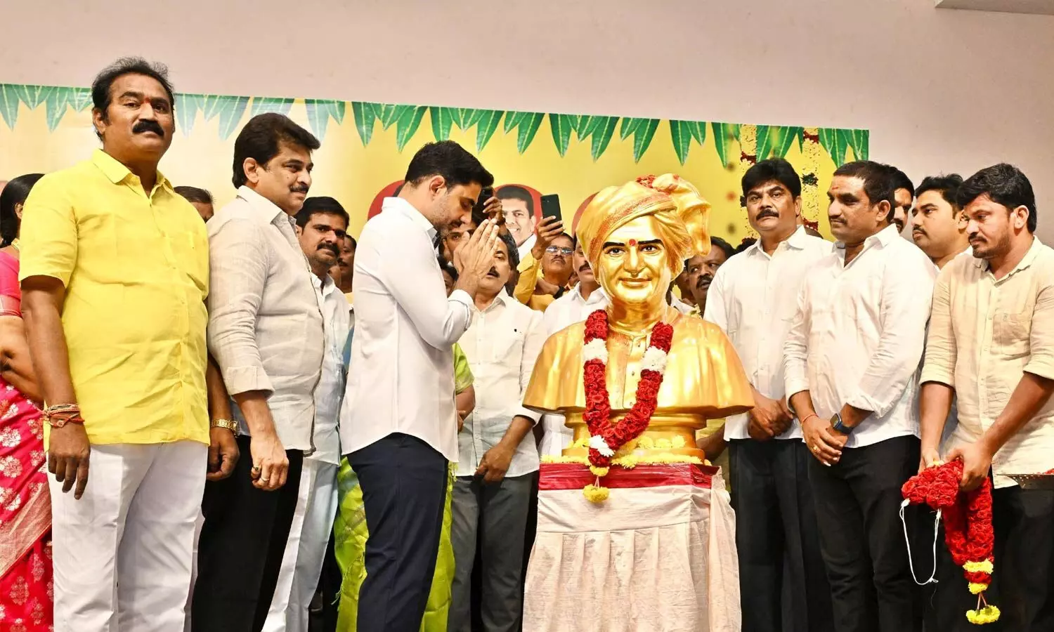 Minister Nara Lokesh paying tributes to former CM NT Rama Rao at Kunchanapalli on Monday Minister Nara Lokesh paying tributes to former CM NT Rama Rao at Kunchanapalli on Monday