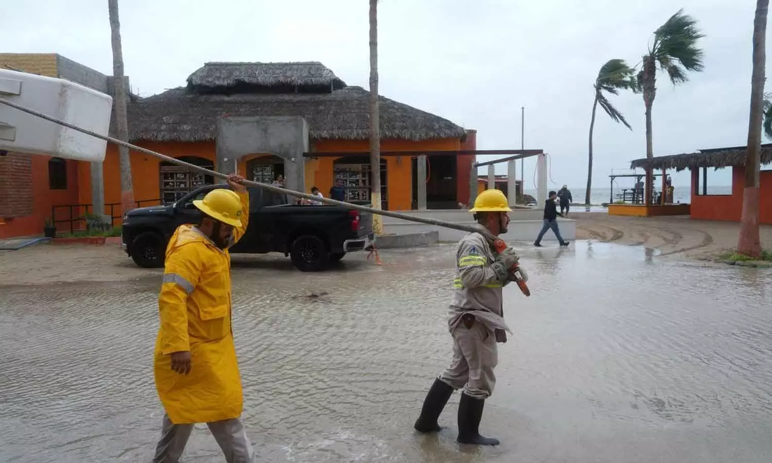 Hurricane Polo makes landfall in Baja California with forecast of life-threatening winds Hurricane Polo makes landfall in Baja California with forecast of life-threatening winds