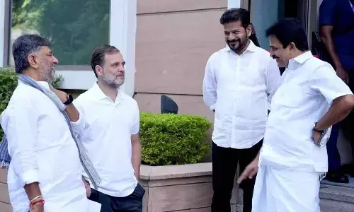 Revanth meets Rahul, Venugopal Revanth meets Rahul, Venugopal