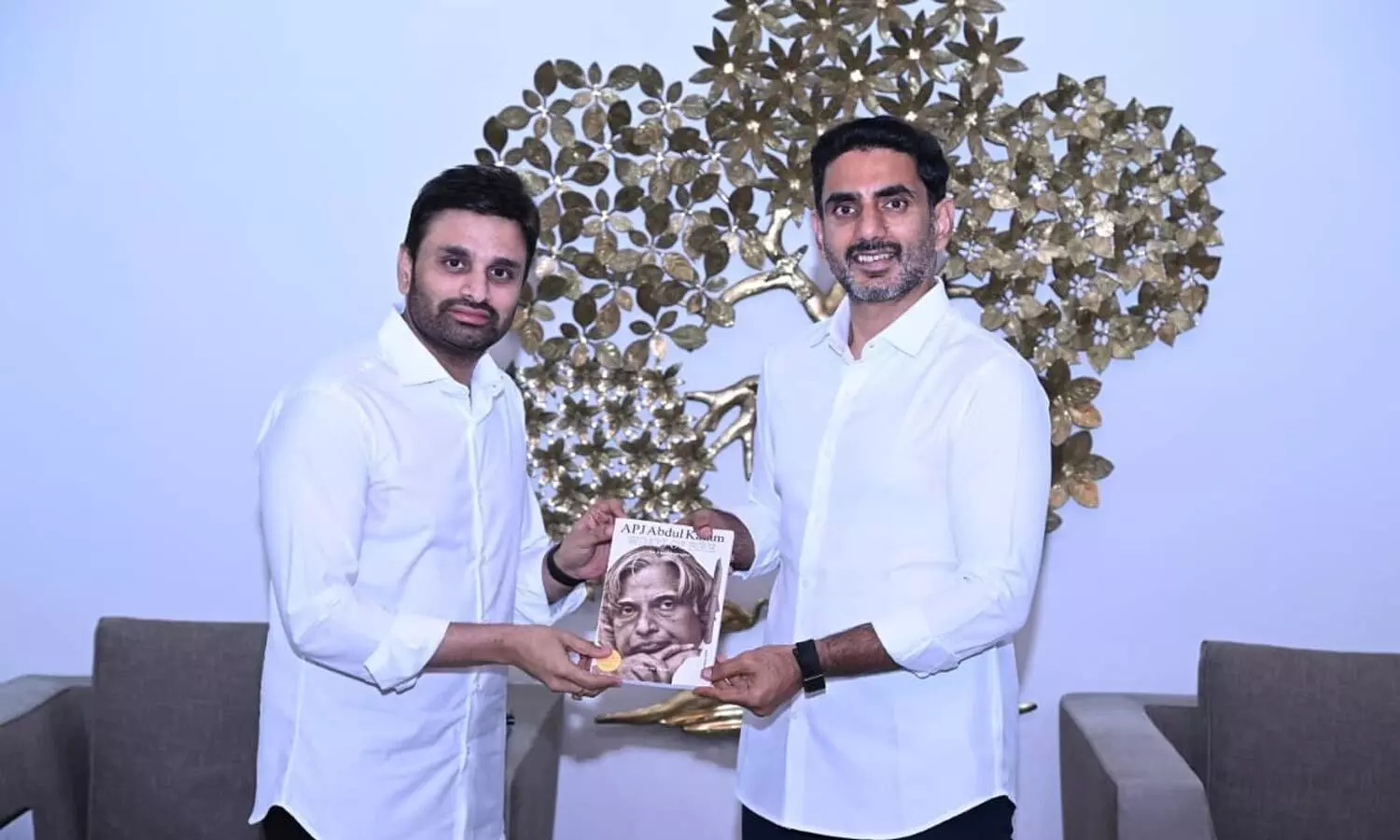 Eluru MP Putta Mahesh Kumar Yadav meeting Minister N Lokesh Eluru MP Putta Mahesh Kumar Yadav meeting Minister N Lokesh