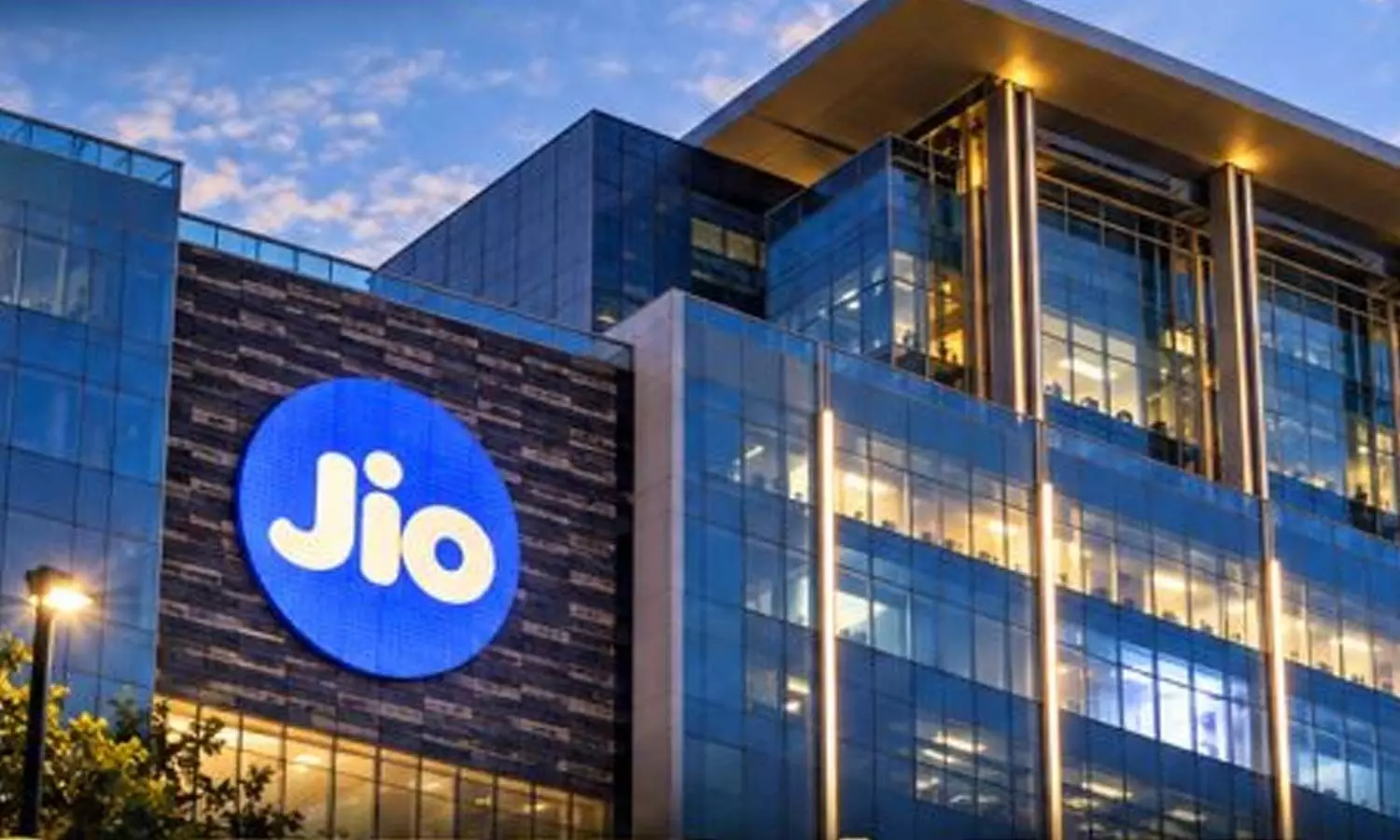Jio Looks Beyond Telecom with AI and Network Technology Jio Looks Beyond Telecom with AI and Network Technology