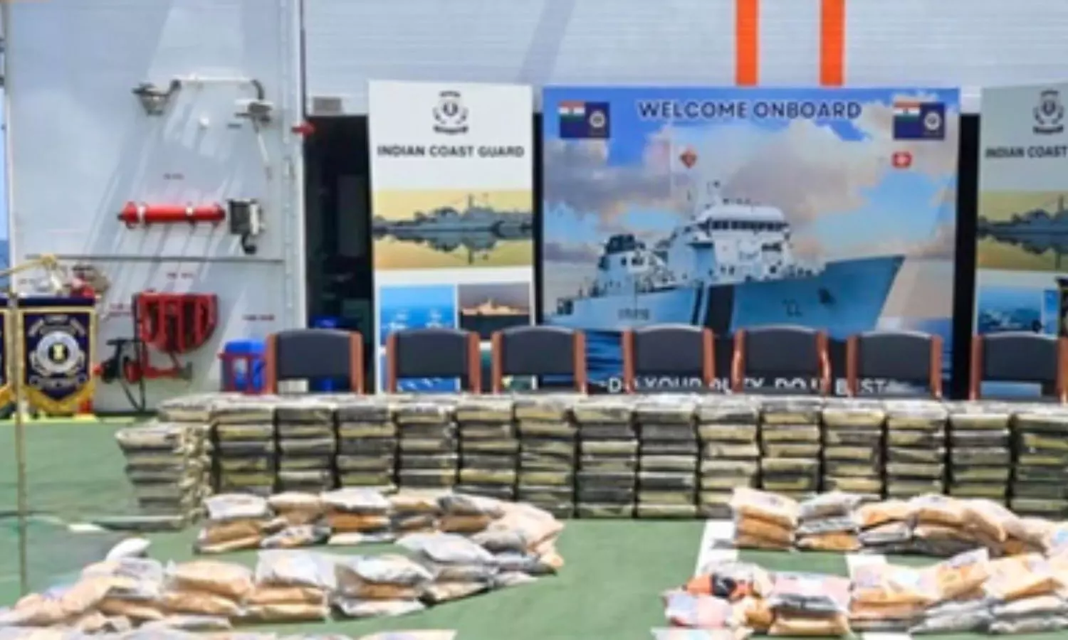 Rs 3,000-crore drug bust off the Lakshadweep Islands early this week has dealt a major blow to the Haji Salim network, Rs 3,000-crore drug bust off the Lakshadweep Islands early this week has dealt a major blow to the Haji Salim network,