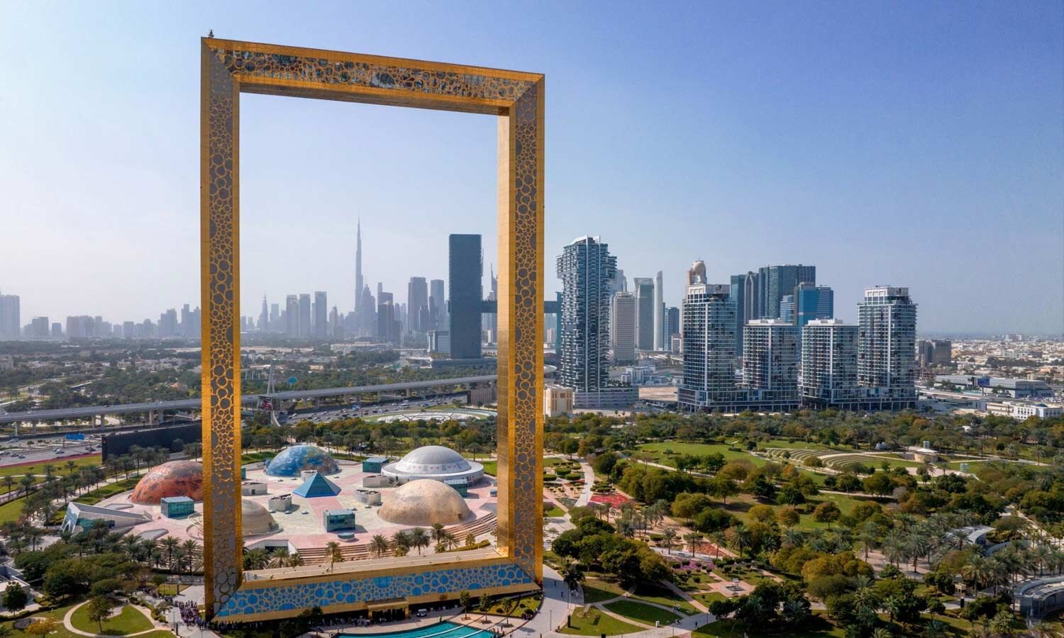 Dubai’s Visitor Growth and Expanding Tourism Offerings