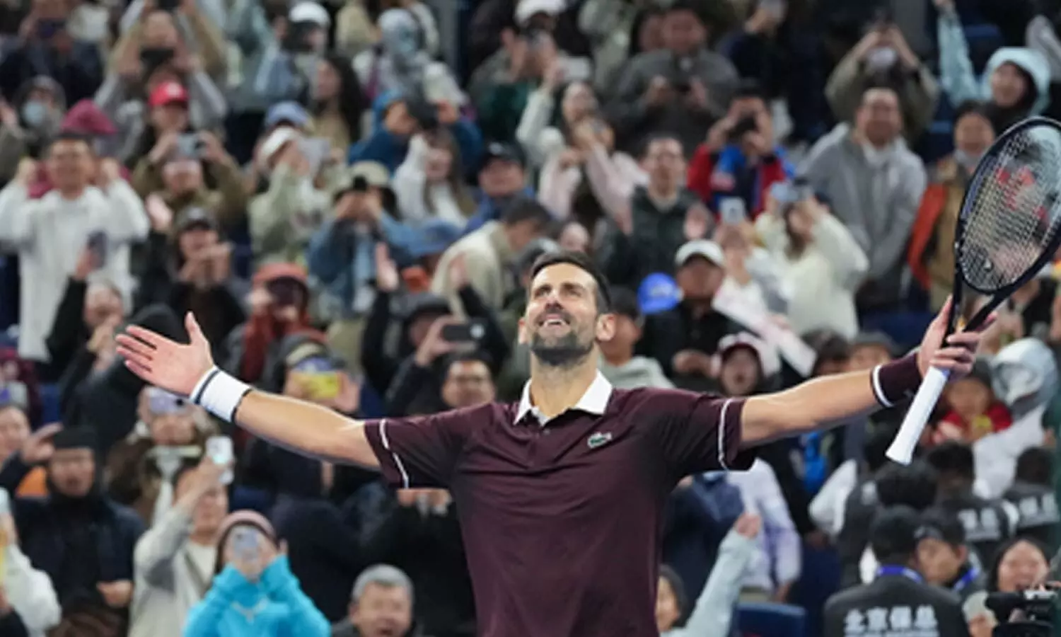 China Open: Djokovic fights back to beat Zverev and reach semifinals China Open: Djokovic fights back to beat Zverev and reach semifinals