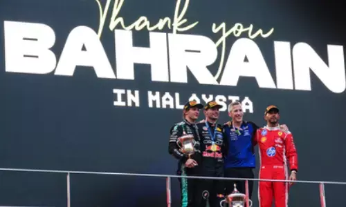 Verstappen, who started from pole, took the win by 2.307s ahead of title leader Kimi Antonelli of Mercedes