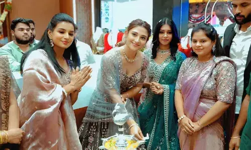 She Needs The Saree World Opens 14th Branch in Miryalaguda with Actress Rithika Naik