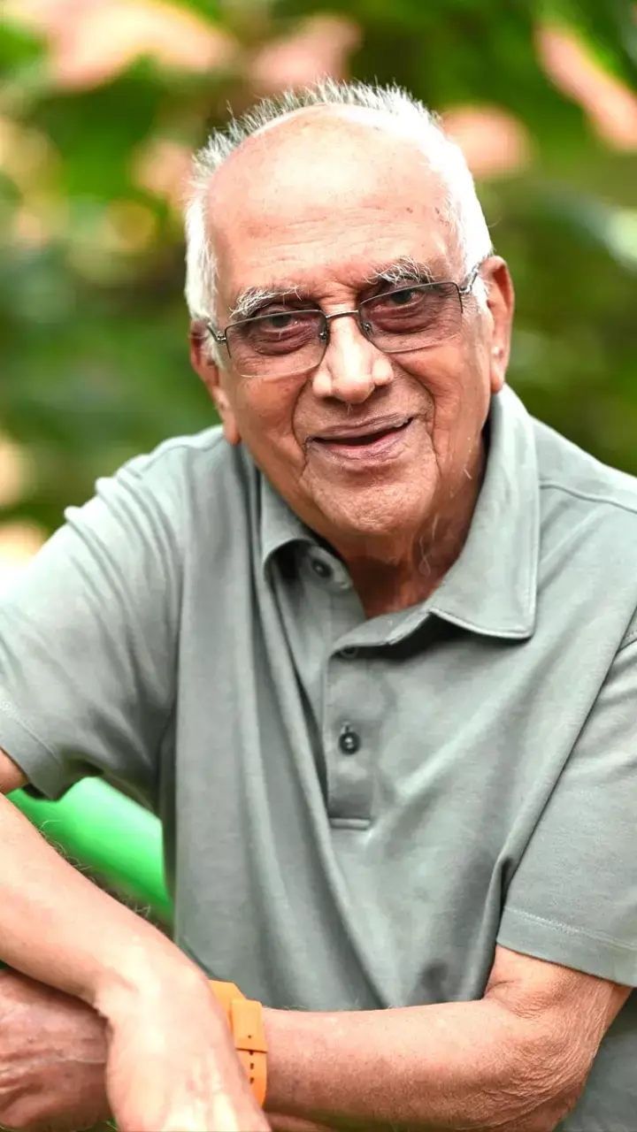RIP Singeetham Srinivasa Rao: Best Movies Of This Legendary Filmmaker RIP Singeetham Srinivasa Rao: Best Movies Of This Legendary Filmmaker