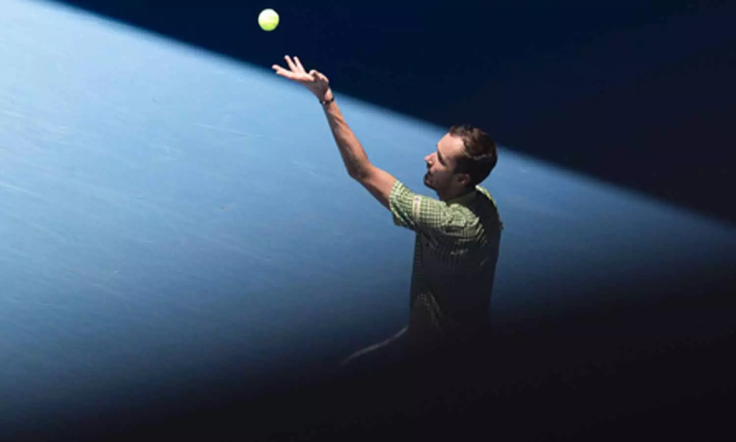 I feel terribly sorry: Medvedev after hitting spectator with ball during China Open match I feel terribly sorry: Medvedev after hitting spectator with ball during China Open match