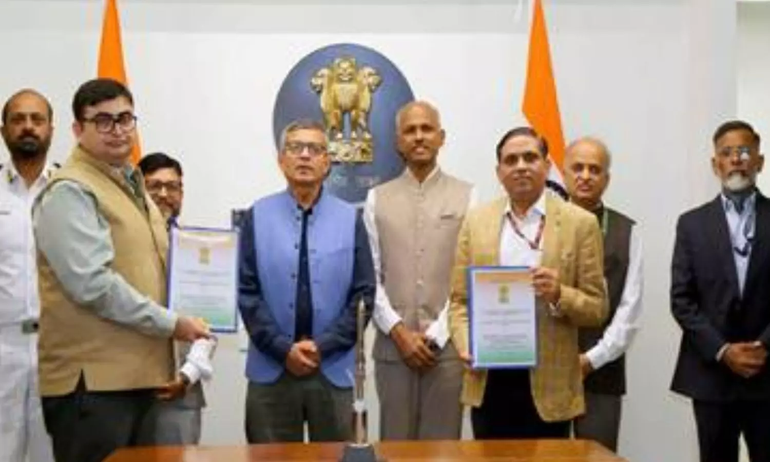 Ministry of Defence signed a Rs 661.50 crore deal with BrahMos Aerospace Private Limited Ministry of Defence signed a Rs 661.50 crore deal with BrahMos Aerospace Private Limited