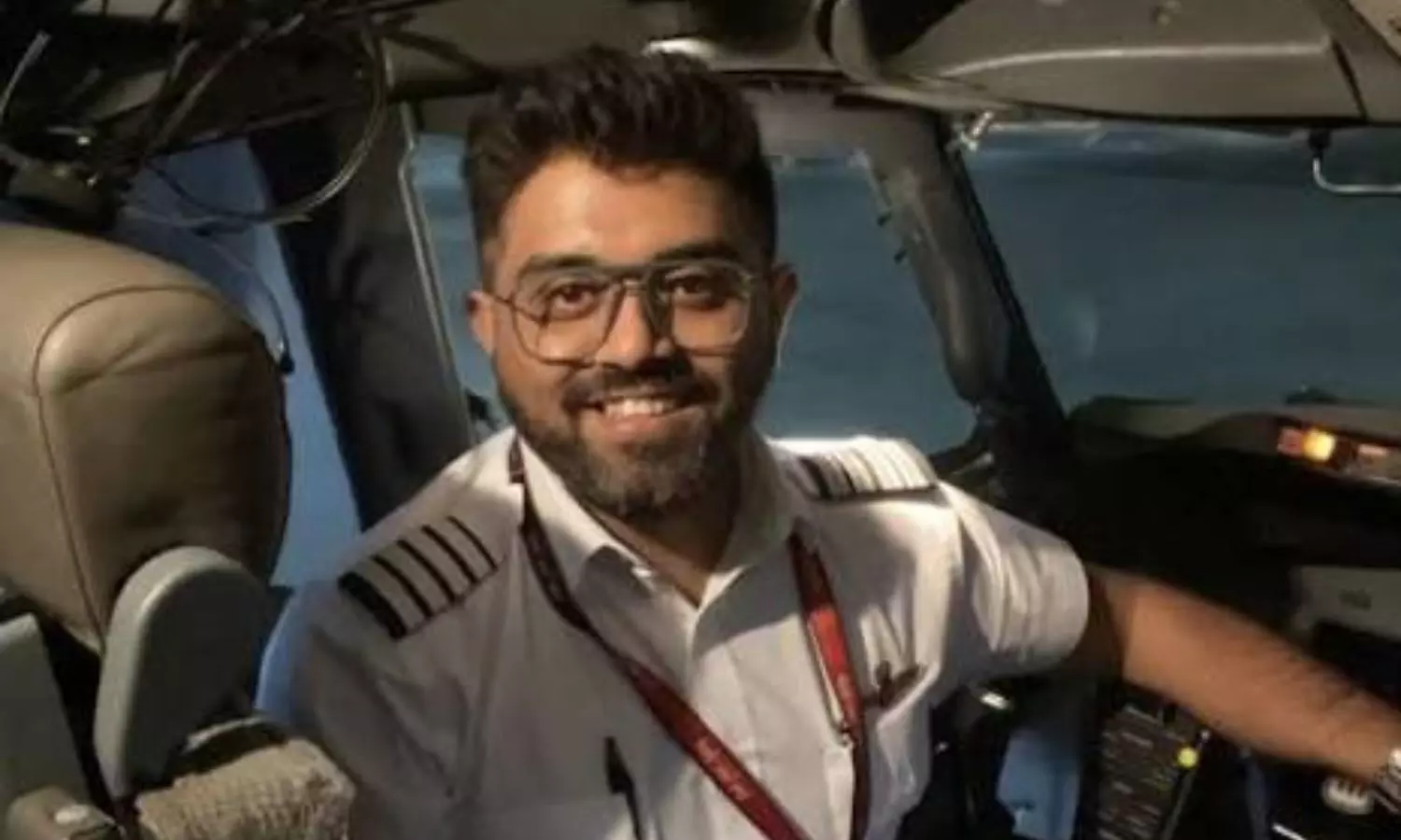 He Saved 174 Lives. Now Captain Smit Battles a Skull Injury He Saved 174 Lives. Now Captain Smit Battles a Skull Injury
