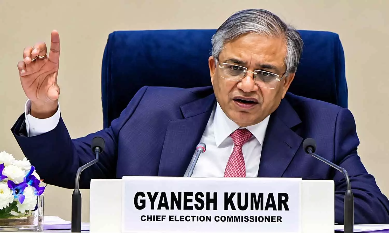 Gyanesh Kumar: Can a CEC under a cloud continue in office? Gyanesh Kumar: Can a CEC under a cloud continue in office?