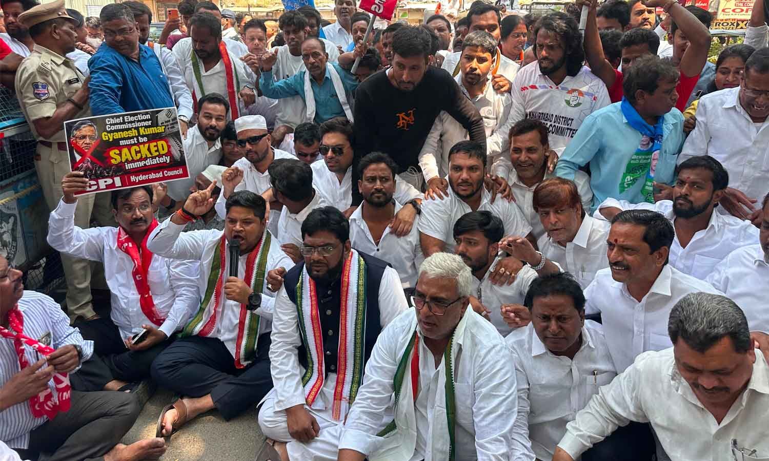 Telangana Youth Congress Protesters Demand Gyanesh Kumar’s Resignation