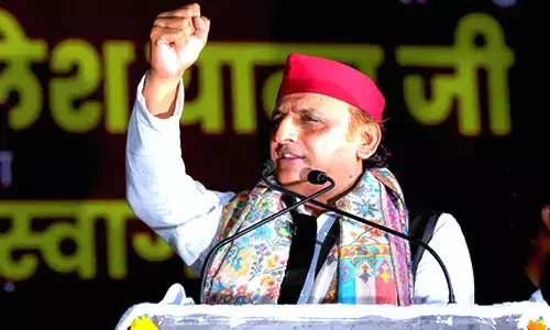 Uttar Pradesh Ministers on Tuesday hit out at the Samajwadi Party (SP) Chief Akhilesh Yadav Uttar Pradesh Ministers on Tuesday hit out at the Samajwadi Party (SP) Chief Akhilesh Yadav