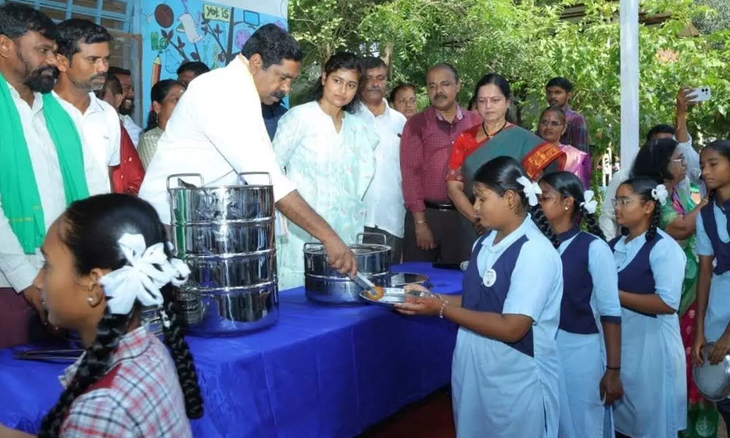 Breakfast Scheme promotes student health in government schools Breakfast Scheme promotes student health in government schools